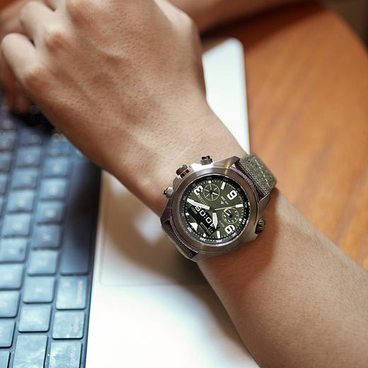 西铁城/CITIZEN运动光动能编织带男表JV1005-02W 商品图11