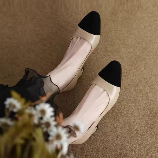 【顺丰包邮】34612 洛诗琳法式小香风粗跟拼色小羊皮高跟真皮单鞋12008 商品图0