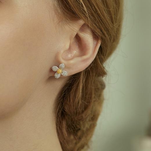 Oflye潮流饰品  气质四叶花朵耳环新款轻奢小清新满钻两戴耳钉女 商品图0