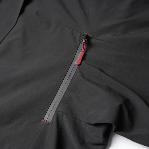 ROMI STUDIO“伴行山野”轻量化多功能户外连帽运动外套  431W9040 商品图3