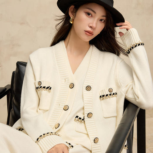 高级感50羊毛小香*风毛衣外套女2024秋冬新款撞色织带针织开衫女 商品图0