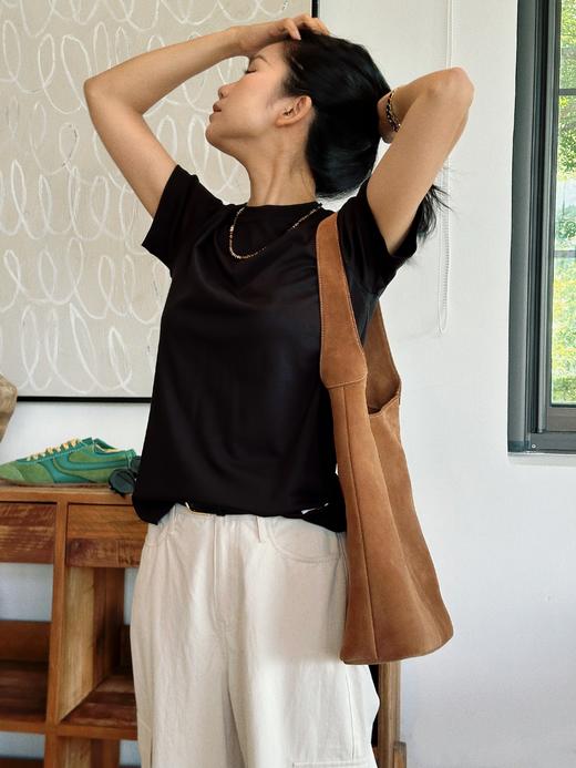 周末福利🧧【顺丰包邮】80649高货丝柔棉 (蚕丝跟棉的结合)基础款百搭宽松短袖T恤 100%棉112 商品图2