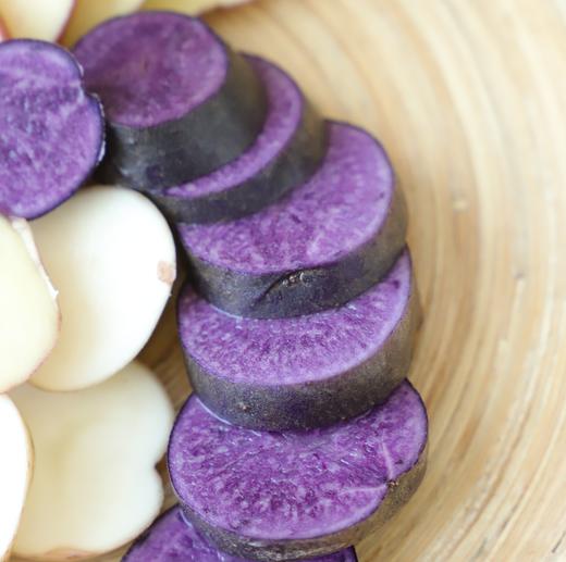 生态多色高原土豆（基地直发-韵达包邮） | 多种规格，来自云南香格里拉，生产者：李忠青【合作生产，公平贸易】 商品图7