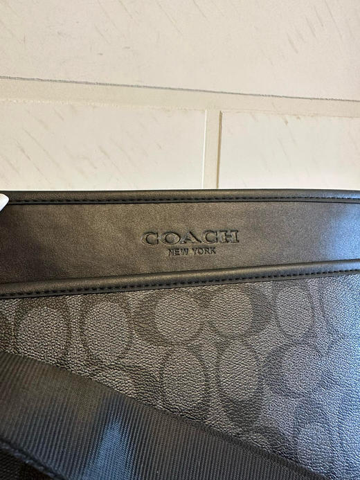 秋冬特惠💰500【新款】COACH/蔻驰CC111男士经典标志帆布GOTHAM纤巧型斜挎包 商品图6