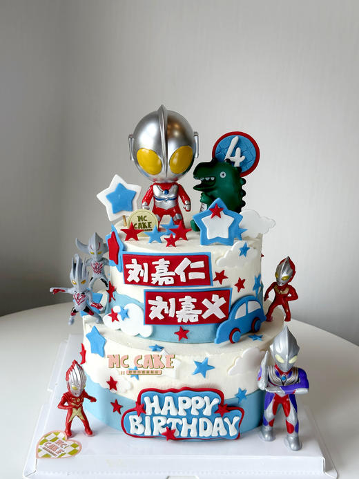 奥特曼双层蛋糕 商品图0