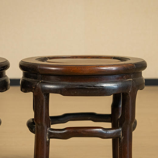 清 红木鸭蛋凳（一对） 商品图3