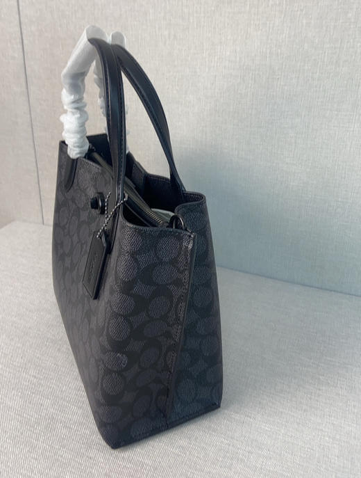 秋冬特惠💰450 coach/蔻驰新款 willow tote24新色到货 手提斜挎包，C8562老花棕色，C8561拼色，8869全黑 ，mini，尺寸：24×20×10cm 商品图5