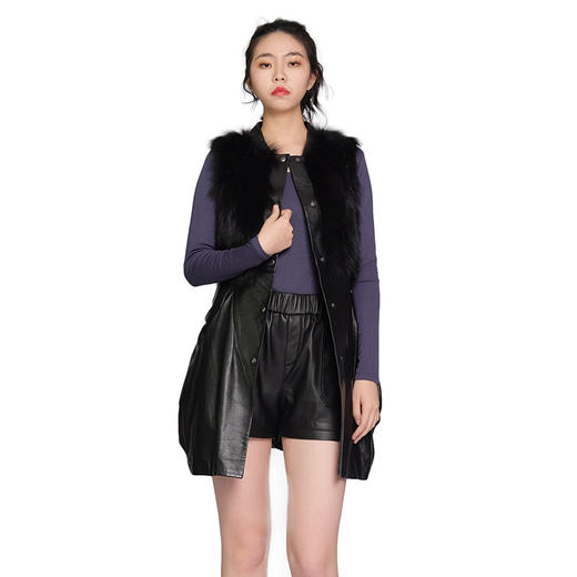 SIM GRACE 优雅夫人 黑色绵羊真皮配狐狸毛小立领英伦风中长款显瘦马甲 商品图0
