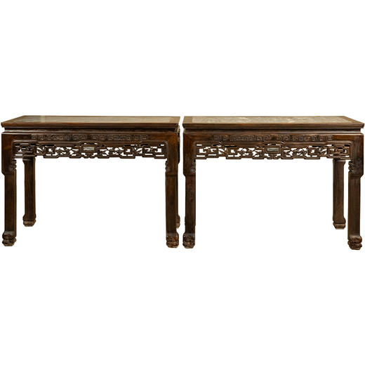 清中期 红木镶云石透雕拐子纹供桌（一对） 商品图5