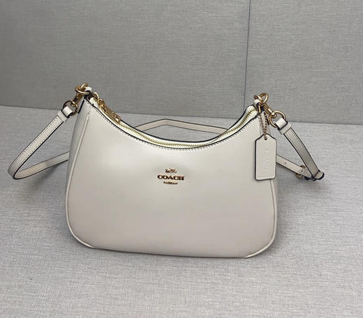 秋冬特惠💰480 蔻驰COACH新品CU126  Teri shoulder bag新设计噢，手提柄是云朵花样的 商品图3