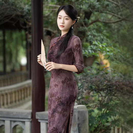 ZAYS2024秋新款改良少女时尚植绒扎染旗袍日常修身高级感旗袍 商品图1