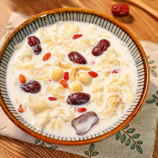 『洪湖老莲子』清香饱满，粉糯绵密，无硫熏、不漂白！自然成熟，物理脱壳，免浸泡、易炖煮！ 商品图9