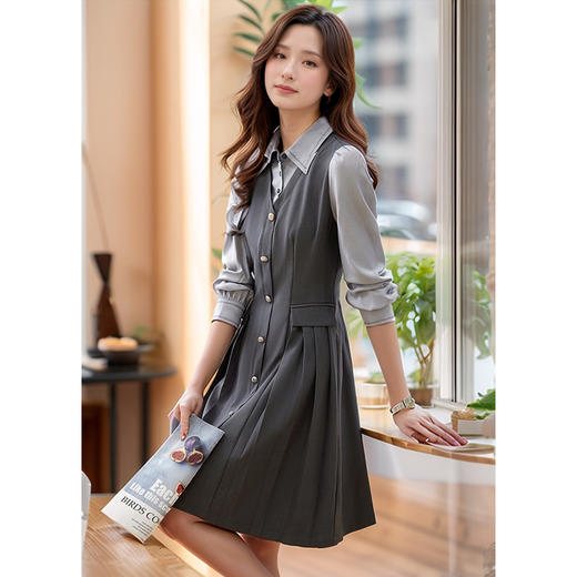 奢姿2024年秋季新款大码女装拼接压褶裙子胖妹妹休闲翻领连衣裙9943860328 商品图1