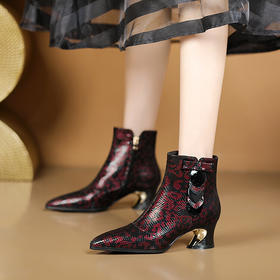 【预售5天】秋冬季新款女鞋尖头粗跟中跟鞋心形压花蝴蝶结短靴子PLGZ&D20-22