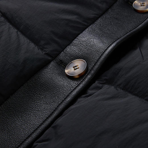 随性休闲简约拼接高级感连帽立领羽绒服女秋冬保暖外套V0043427 商品图5