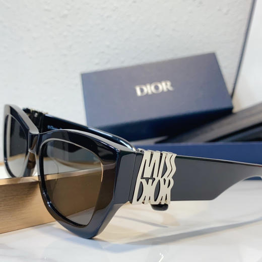 迪ao墨镜猫眼太阳镜 商品图5