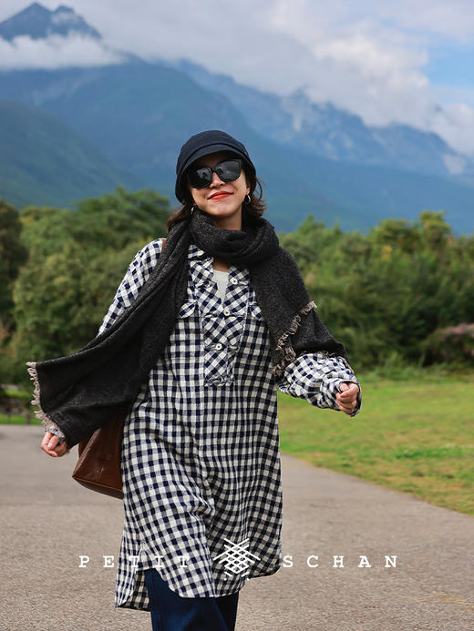 PETIT SCHAN小闪 CLO#602 Dancing together 共舞 日本进口羊毛亚麻棉一字盘扣格纹连衣裙 商品图3