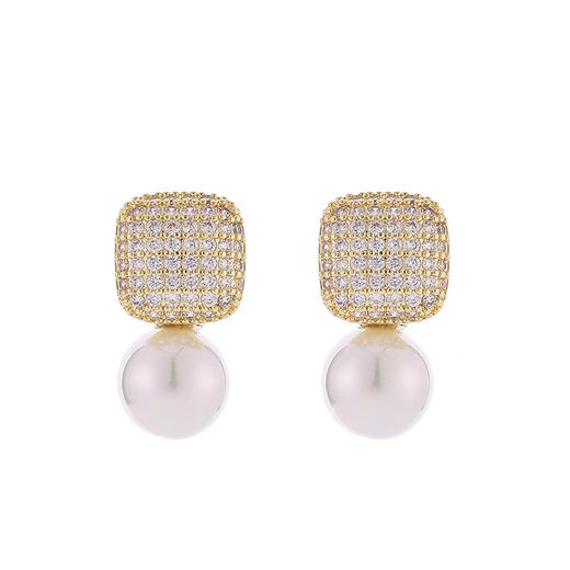 JU-B-0018法式气质简约珍珠耳环小众设计感爆款耳钉女2024新款潮高级感耳饰 商品图4