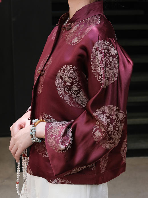 盛唐牡丹|蜜褐色花蕾缎双龙团纹外套 商品图1