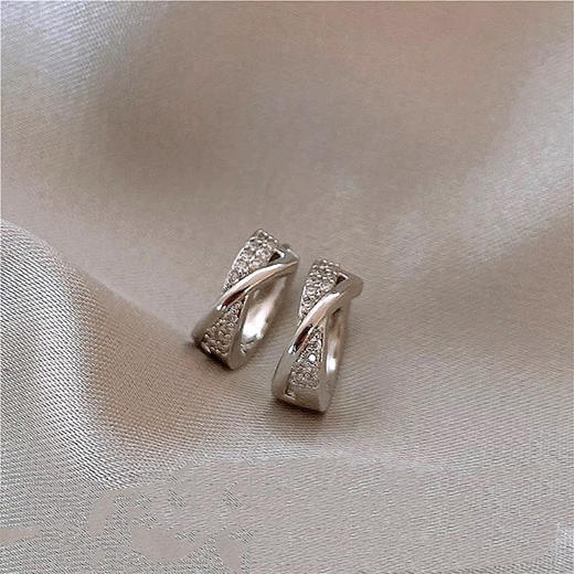 JU-B-0012法式气质小圆圈耳环女时尚超闪锆石耳扣小众高级感新款网红耳饰品 商品图2