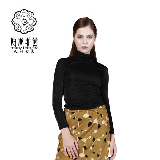 【伯妮斯茵】黑色立领丝光T恤176T036 商品图0