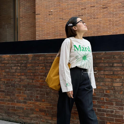 原单𝐌𝐚𝐫𝐝𝐢小雏菊系列卫衣T恤021908 商品图9