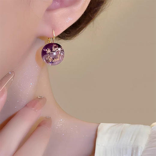 JU-D-0031    2024年新款紫色气质法式耳扣高级感简约耳环小众耳坠精致百搭耳饰 商品图3