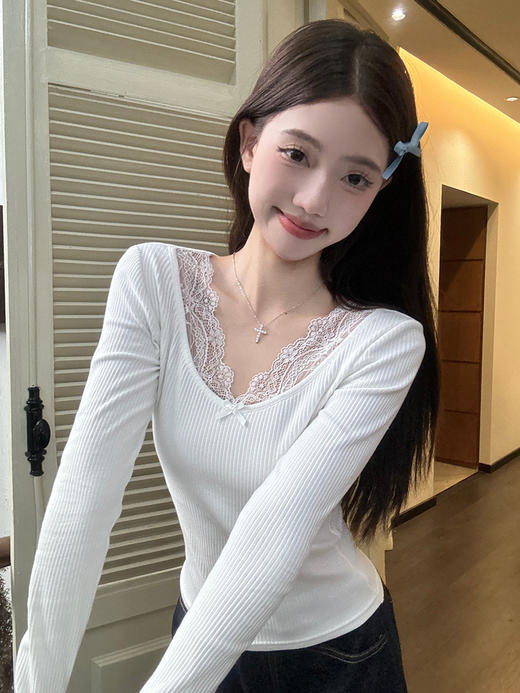<曾小咸推荐>蝴蝶结蕾丝拼接针织长袖 日常99/件 活动价69.99！【预售款，预计3-15天发货】 商品图4