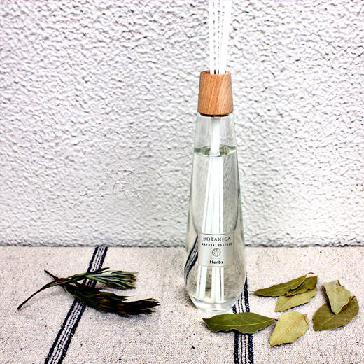 【日本进口香薰】BOTANICA植物精油香薰无火家用室内藤条香氛持久淡香生日礼物 商品图1