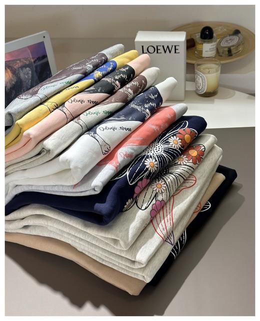 爆款𝐦𝐚𝐫𝐝𝐢卫衣 碎花系列/腊狗系列/百合系列 商品图3