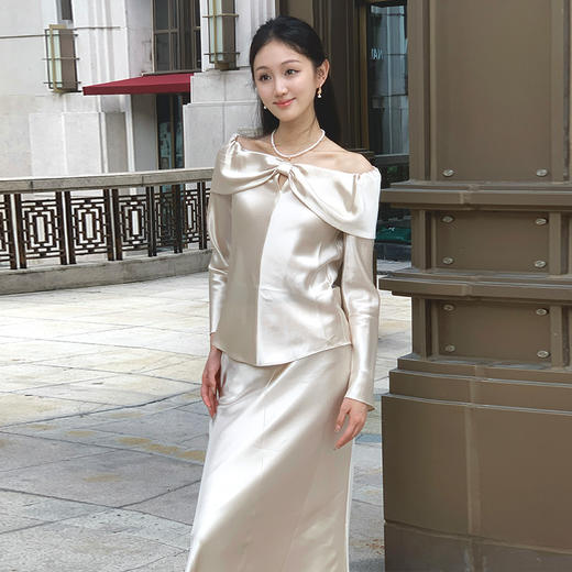 【顺丰包邮】99924 洛诗琳一字肩醋酸上衣醋酸羊毛钩花半裙两件套611 商品图3