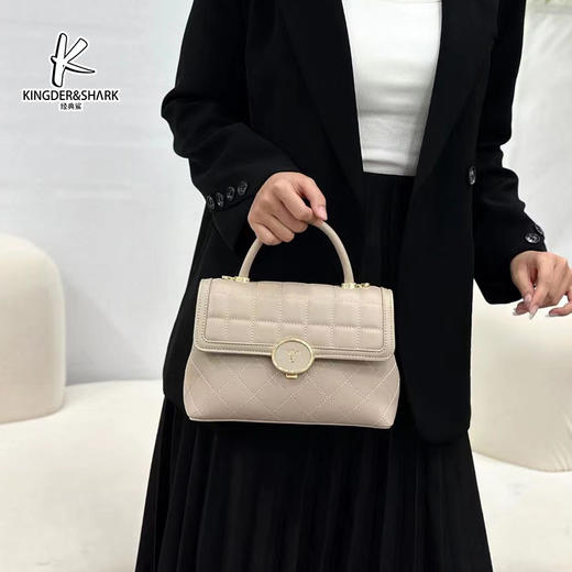 经典鲨2024年秋季新款百搭简约时尚单肩斜挎手提包 KGB31-D386931 商品图4