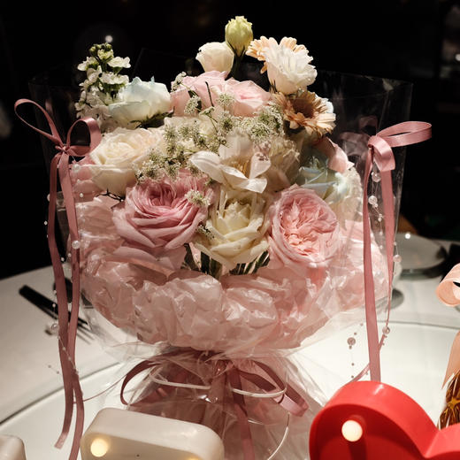 「小花花」仙女粉小花束 韩式ins 商品图0
