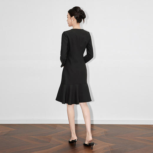 【高货】全新升级【铂金会员330/天猫439/差价109】(35828) 洛诗琳高级感手工钉钻连衣裙显瘦荷叶边长袖正式场合裙子 商品图4