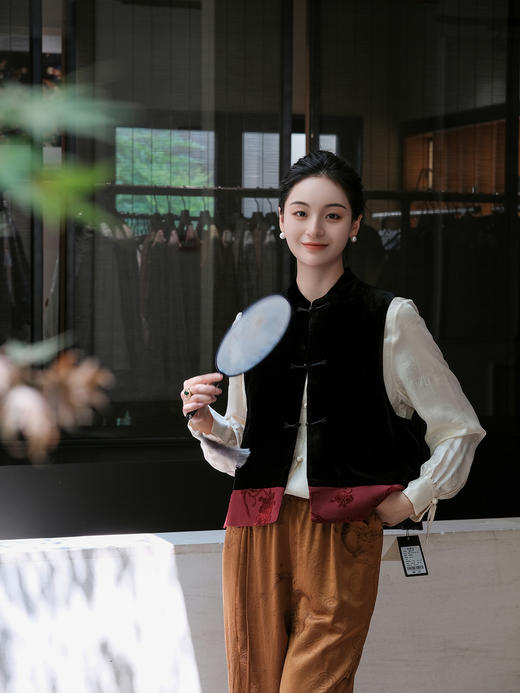 盛唐牡丹|限量款|黑色丝绒马甲拼色漳绒(售完不补) 商品图6