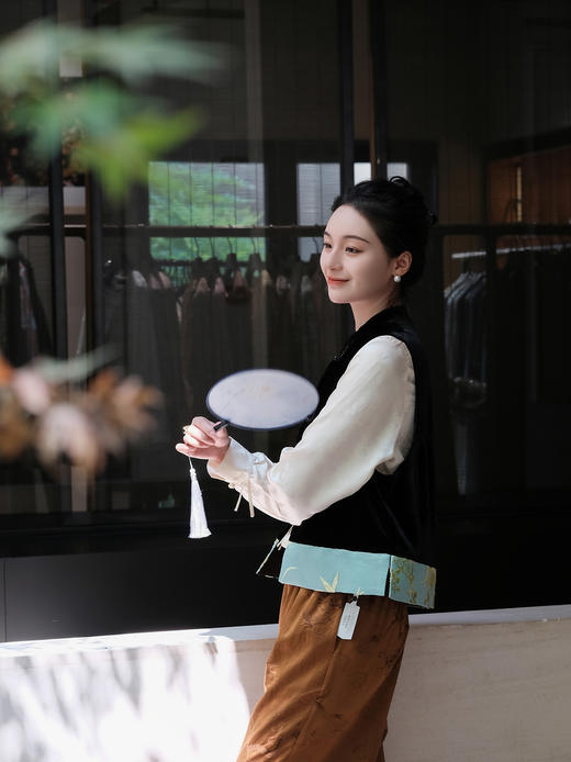 盛唐牡丹|限量款|黑色丝绒马甲拼色漳绒(售完不补) 商品图7