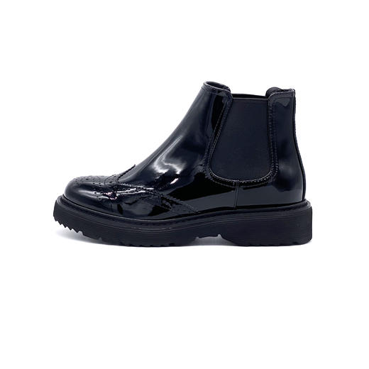 FinalSale季末特价——国货优品系列经典款布洛克雕花切尔西女靴DAY STYLE990黑色漆皮（超轻款） 商品图2