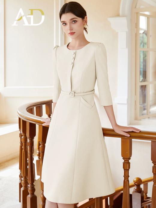 AD上班族通勤连衣裙秋装女2024新款圆领西装裙七分袖职业装工作服 商品图0