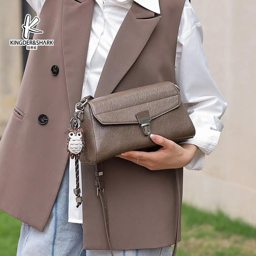 经典鲨2024年秋季新款纯色气质单肩手提腋下包 KGB53-D395771 商品图2