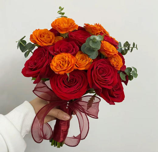 橙红色系手捧花 商品图0