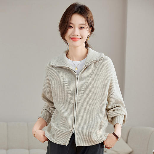 CC-SD2779羊毛衣外套女针织开衫软糯复古春秋季外穿拉链上衣通勤短款外套女 商品图3