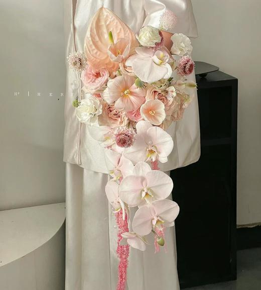 粉色系瀑布手捧 商品图0