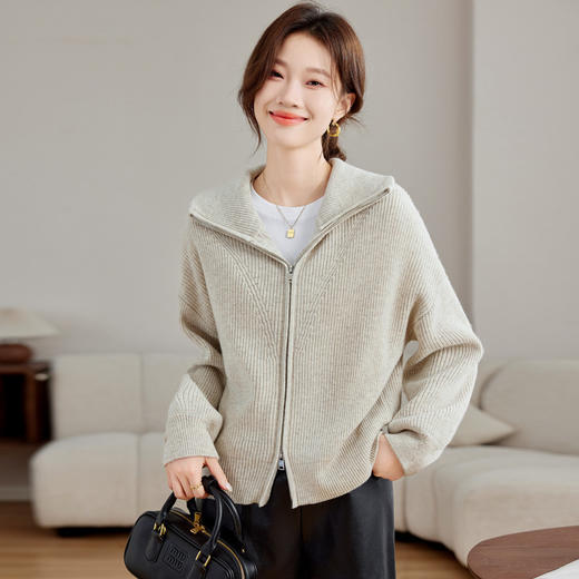 CC-SD2779羊毛衣外套女针织开衫软糯复古春秋季外穿拉链上衣通勤短款外套女 商品图0