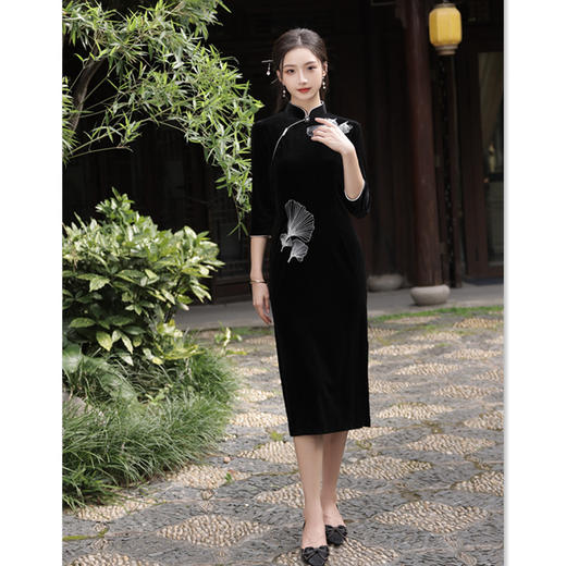 改良新中式丝绒，绣花七分袖旗袍GX-36802 商品图0