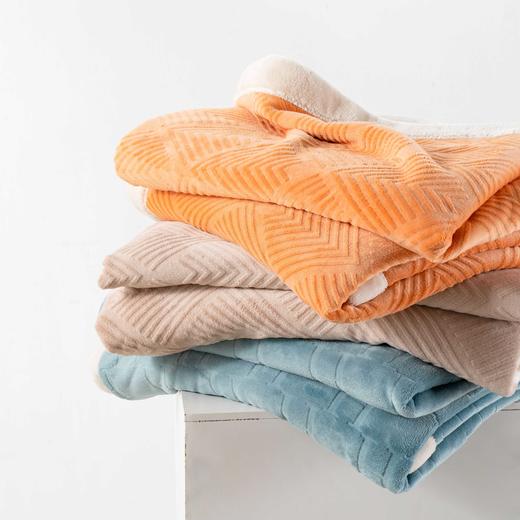 远梦轻奢雪绒毯 商品图2