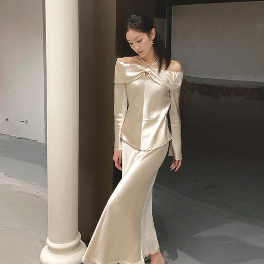 【顺丰包邮】99924 洛诗琳一字肩醋酸上衣醋酸羊毛钩花半裙两件套611 商品图0