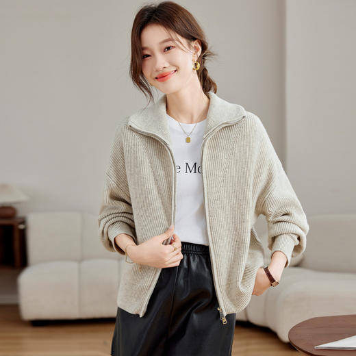 CC-SD2779羊毛衣外套女针织开衫软糯复古春秋季外穿拉链上衣通勤短款外套女 商品图1