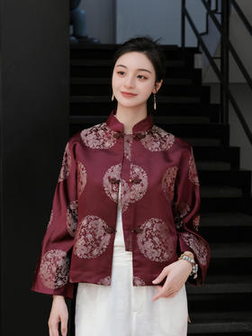 盛唐牡丹|蜜褐色花蕾缎双龙团纹外套