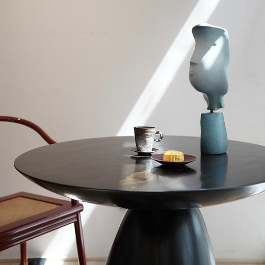 大漆叠玉小圆桌 商品图1