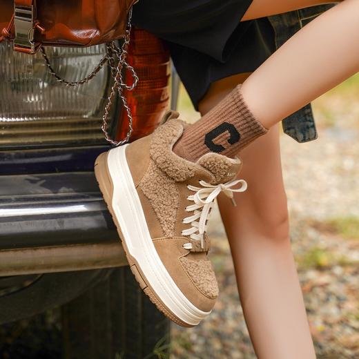 Safiya/索菲娅2024冬季厚底增高加绒保暖百搭休闲羊羔毛板鞋 SF44112406 商品图1